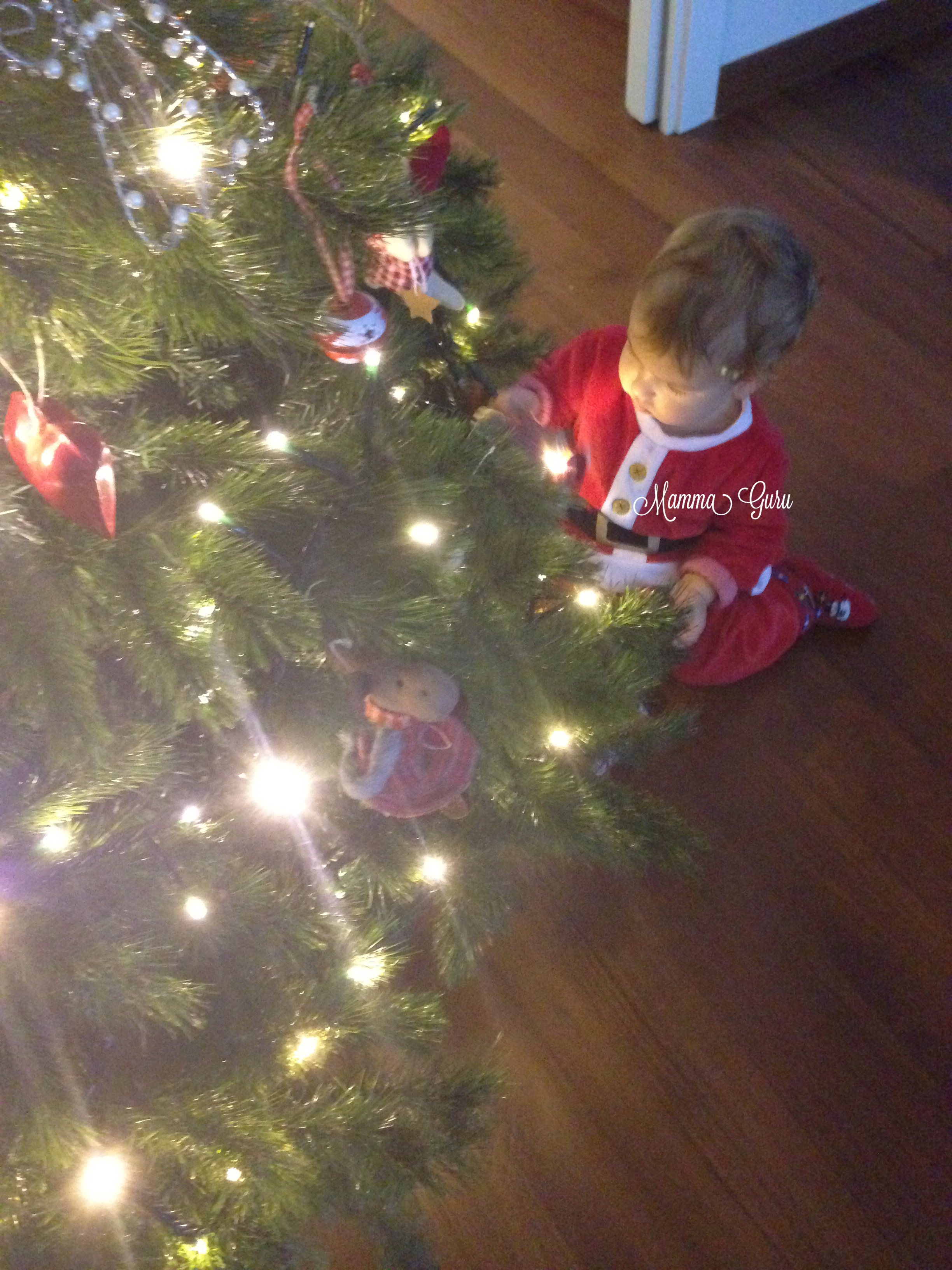 Albero Di Natale Zecchino Doro.Il Natale Con Gli Occhi Di Un Bambino Mamma Guru Consigli E Creazioni Green Per Donne Zenmamma Guru Consigli E Creazioni Green Per Donne Zen