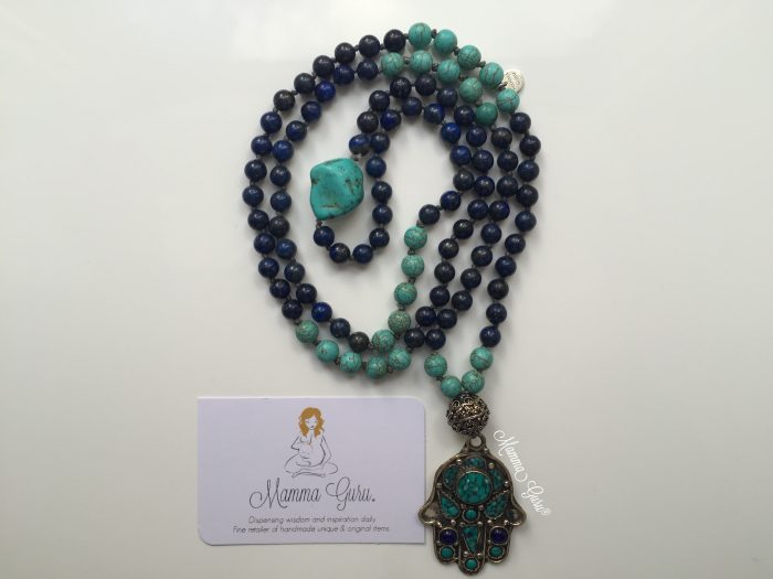 Mamma Guru: Collana Mala con Mano di Fatima, Howlite, Lapislazzuli, Turchese