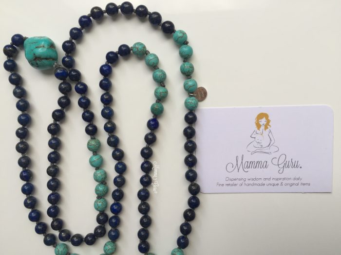 Mamma Guru: Collana Mala con Mano di Fatima, Howlite, Lapislazzuli, Turchese