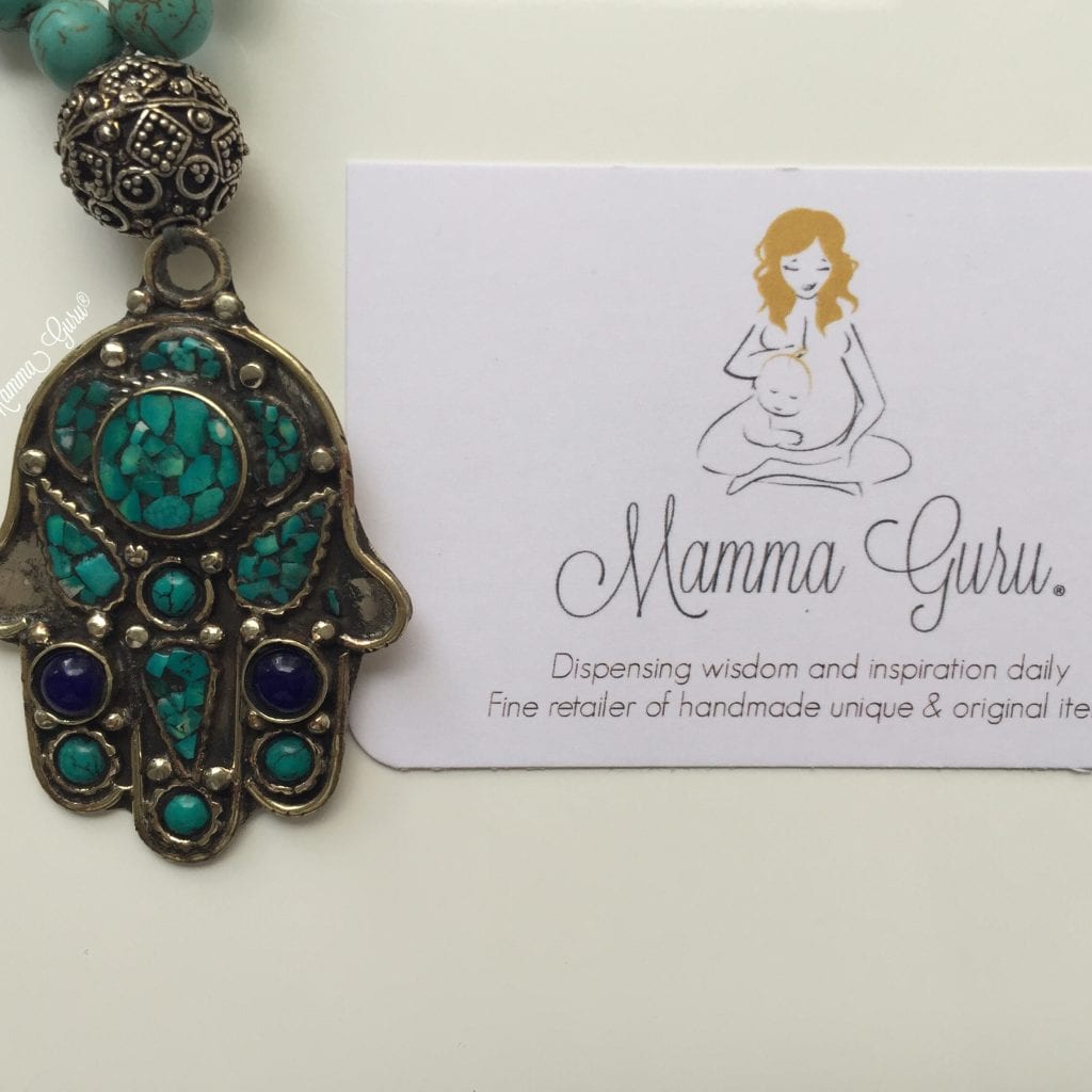 Mamma Guru: Collana Mala con Mano di Fatima, Howlite, Lapislazzuli, Turchese