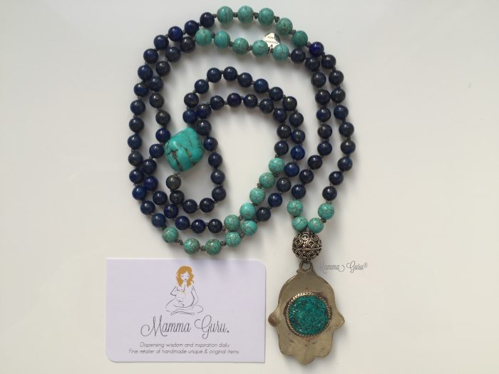 Mano di Fatima collana Mala con Lapislazzuli, Turchese, Howlite