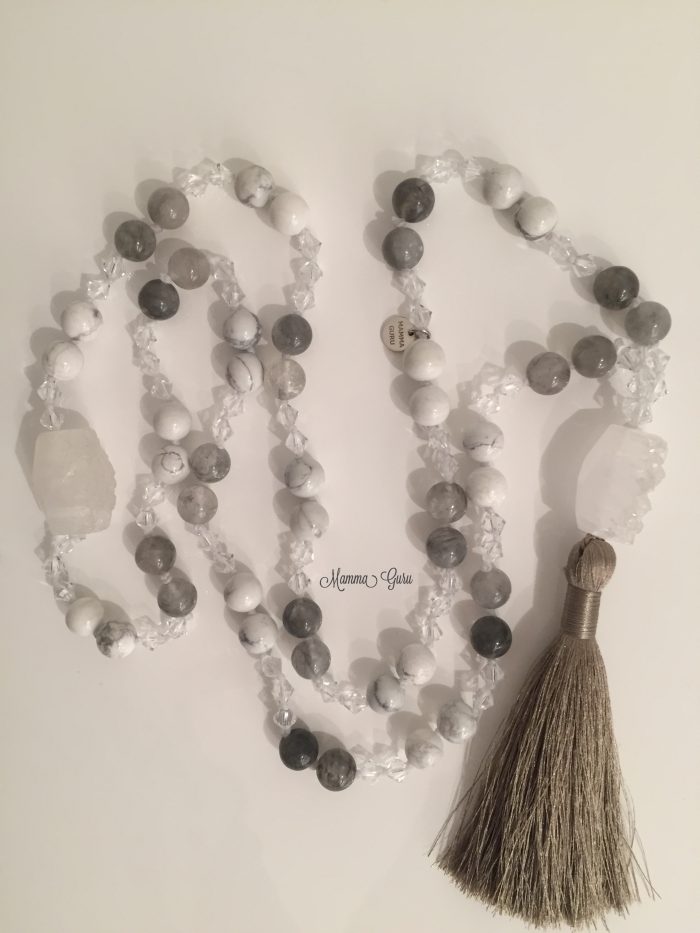 Mamma Guru: Collana Mala 108 grani con Swarovski, Agata, Howlite, Cristallo di Rocca