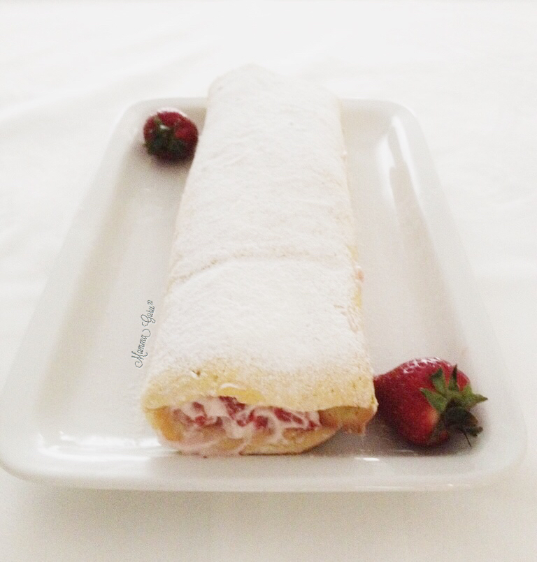 Rotolo Fragola e Panna delizioso per i bambini