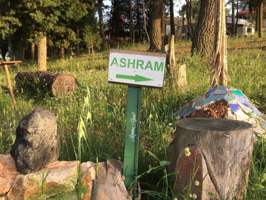 Ashram Bhole baba Cisternino