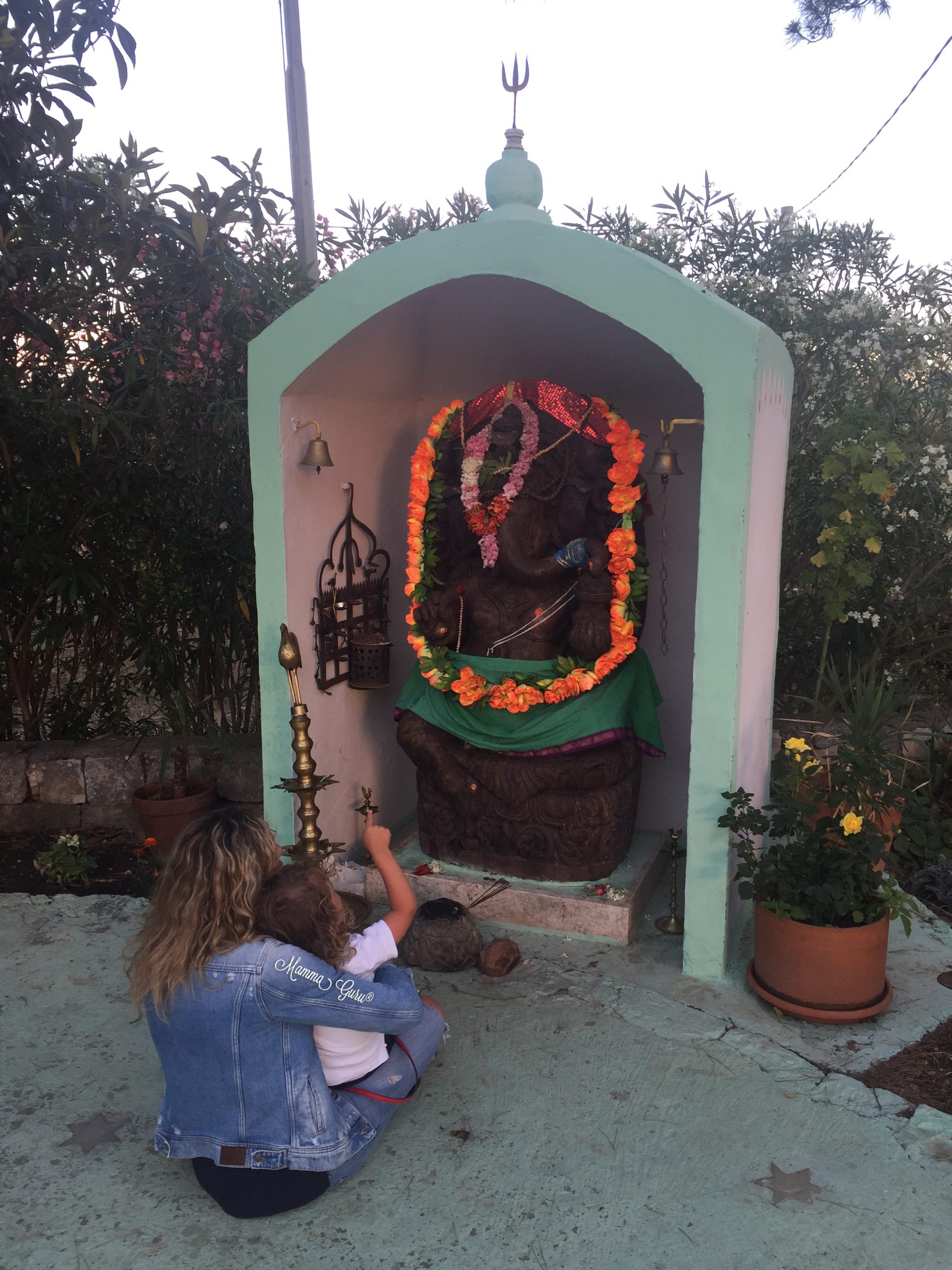 Ashram Bhole Baba con gli occhi di un bambino